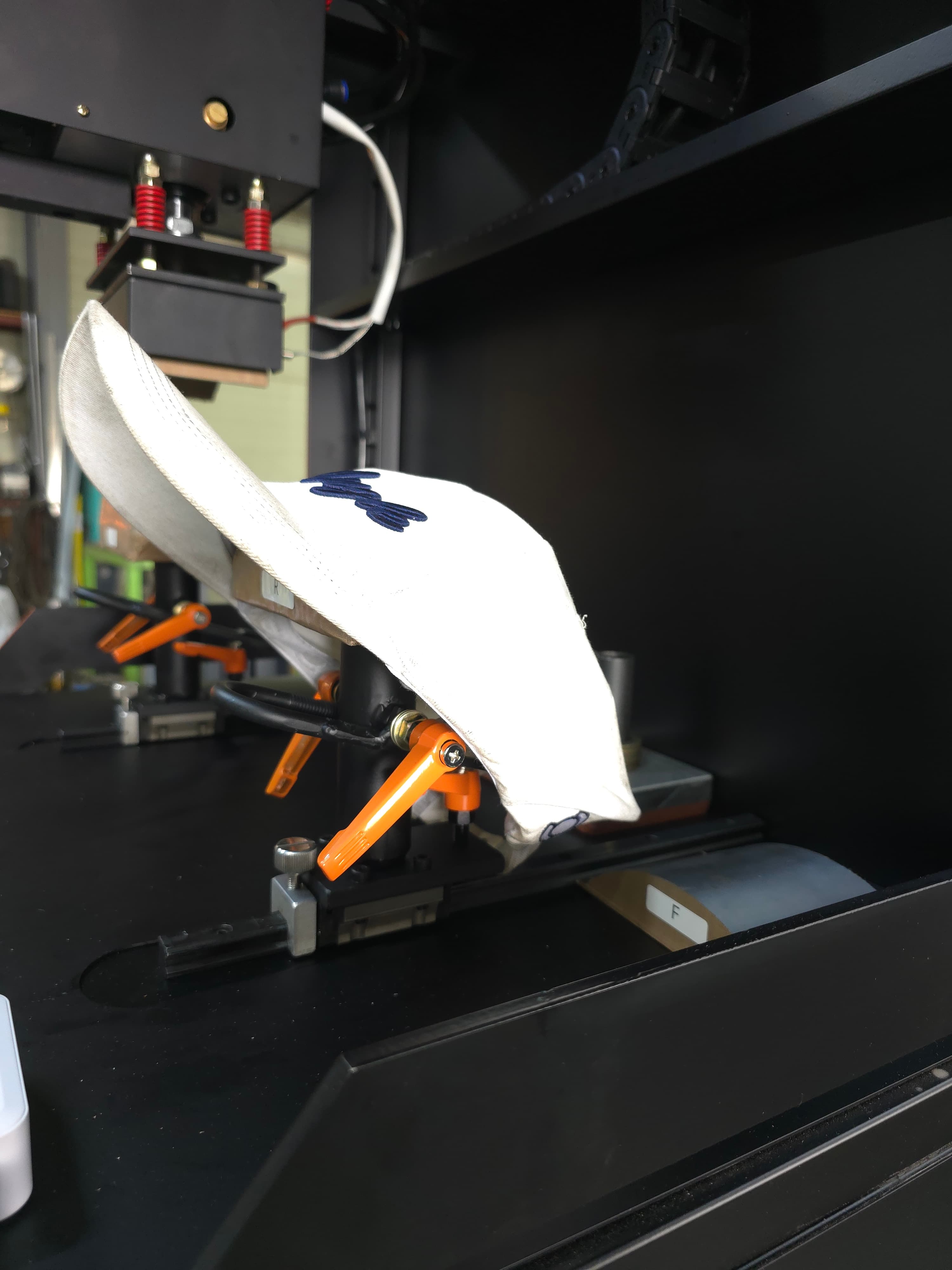 듀얼 모자 프레스 thumbnail 3